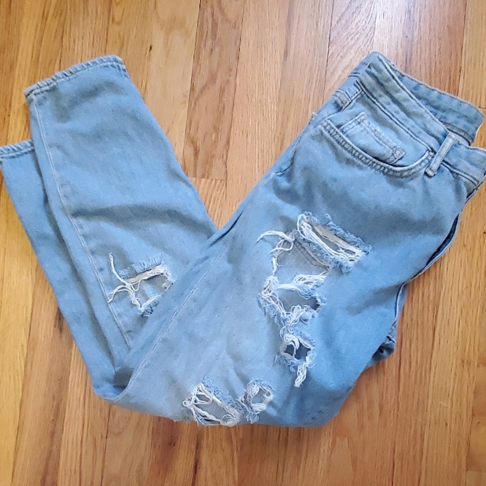 Way Distressed Jeans - Picture 5 of 5